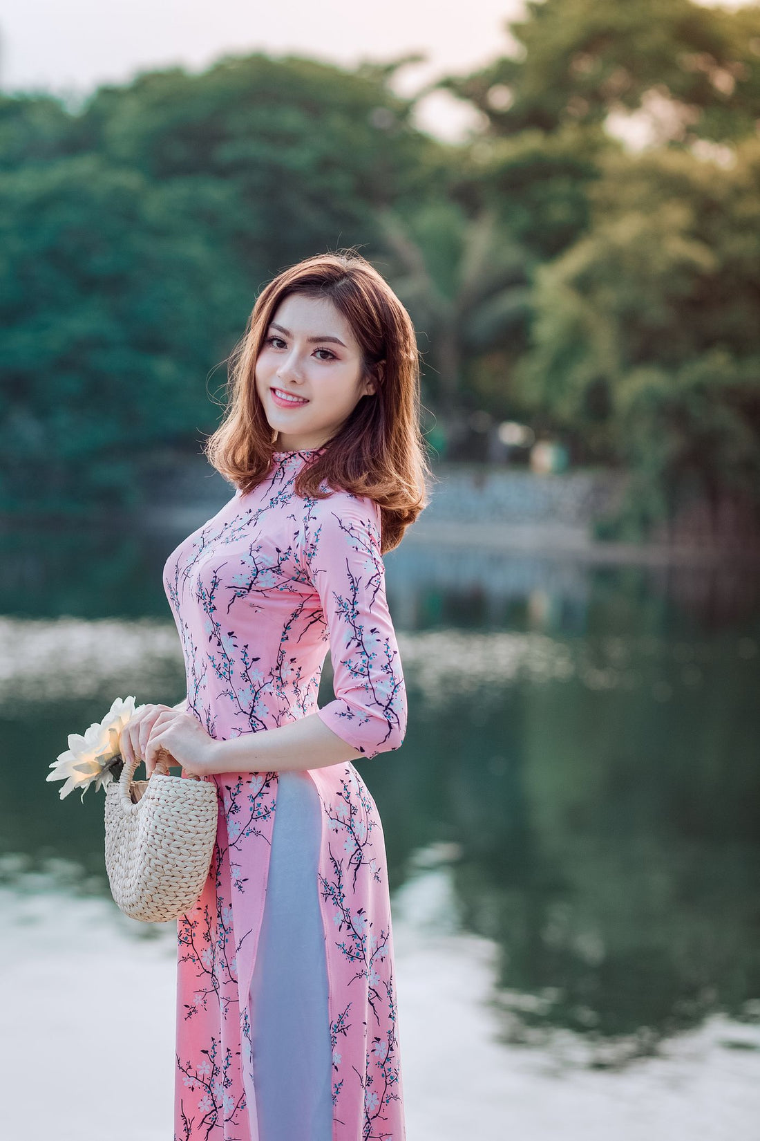 Portrait of a model in casual streetwear with clear face framing