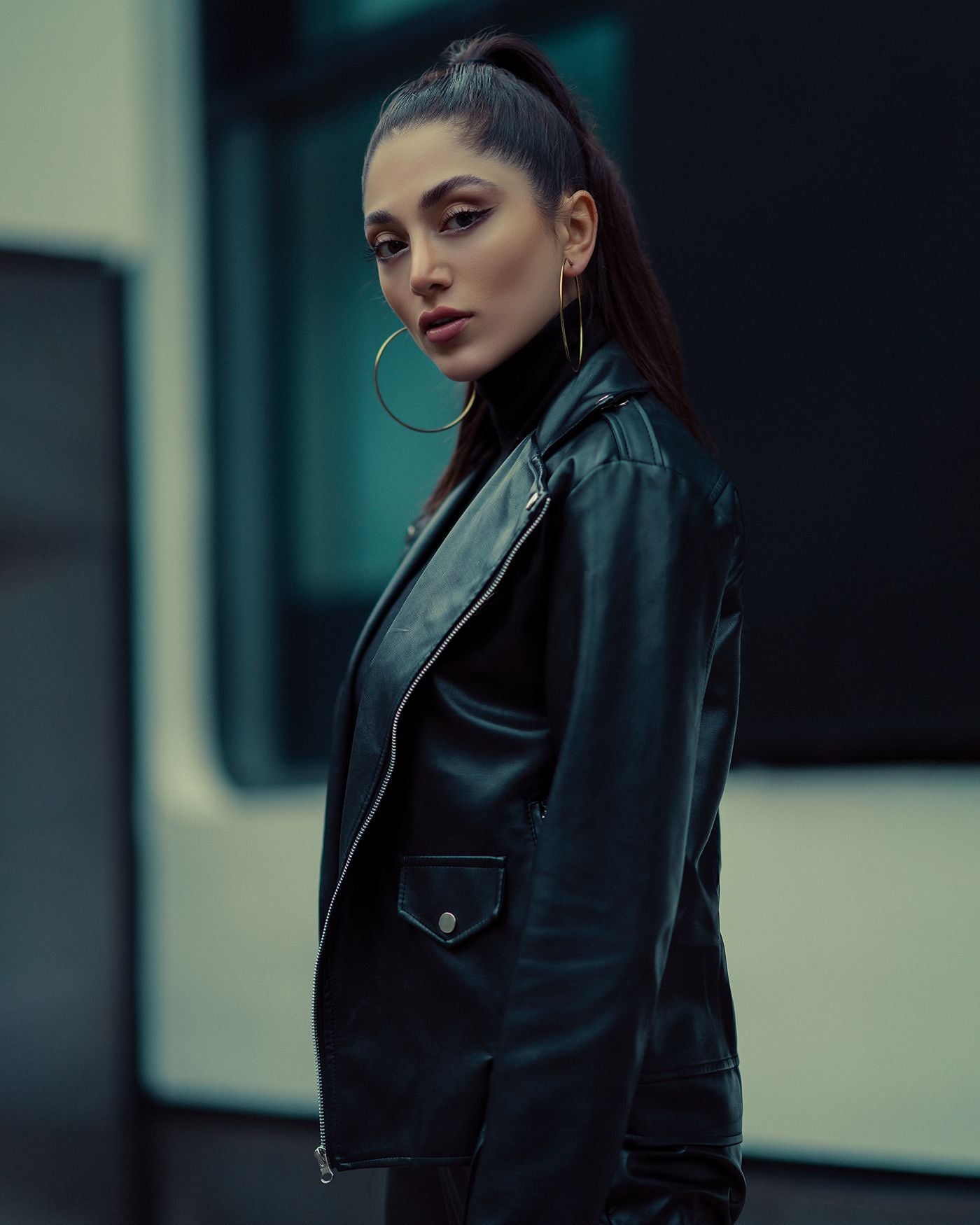 Leather Jackets, Soft Earrings, and Late-Night Streetwear